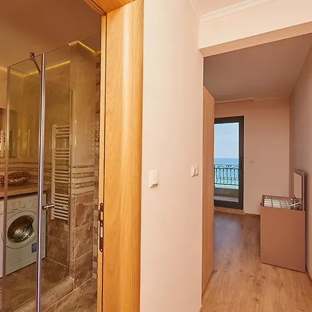 Apartment Pomorie Seafront Apartments *