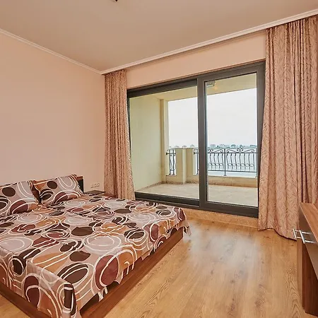 Pomorie Seafront Apartments *