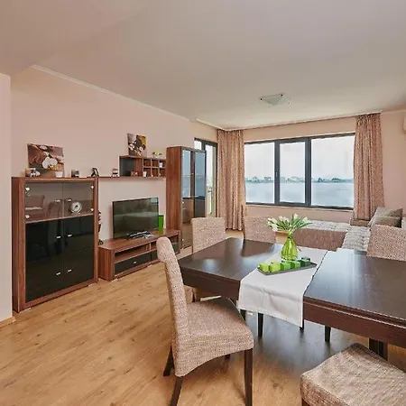 Daire Seafront Ahyolu