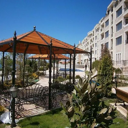 Apartment Pomorie Seafront Apartments *