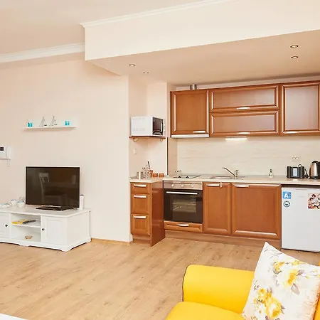 Pomorie Seafront Apartments Pomorie